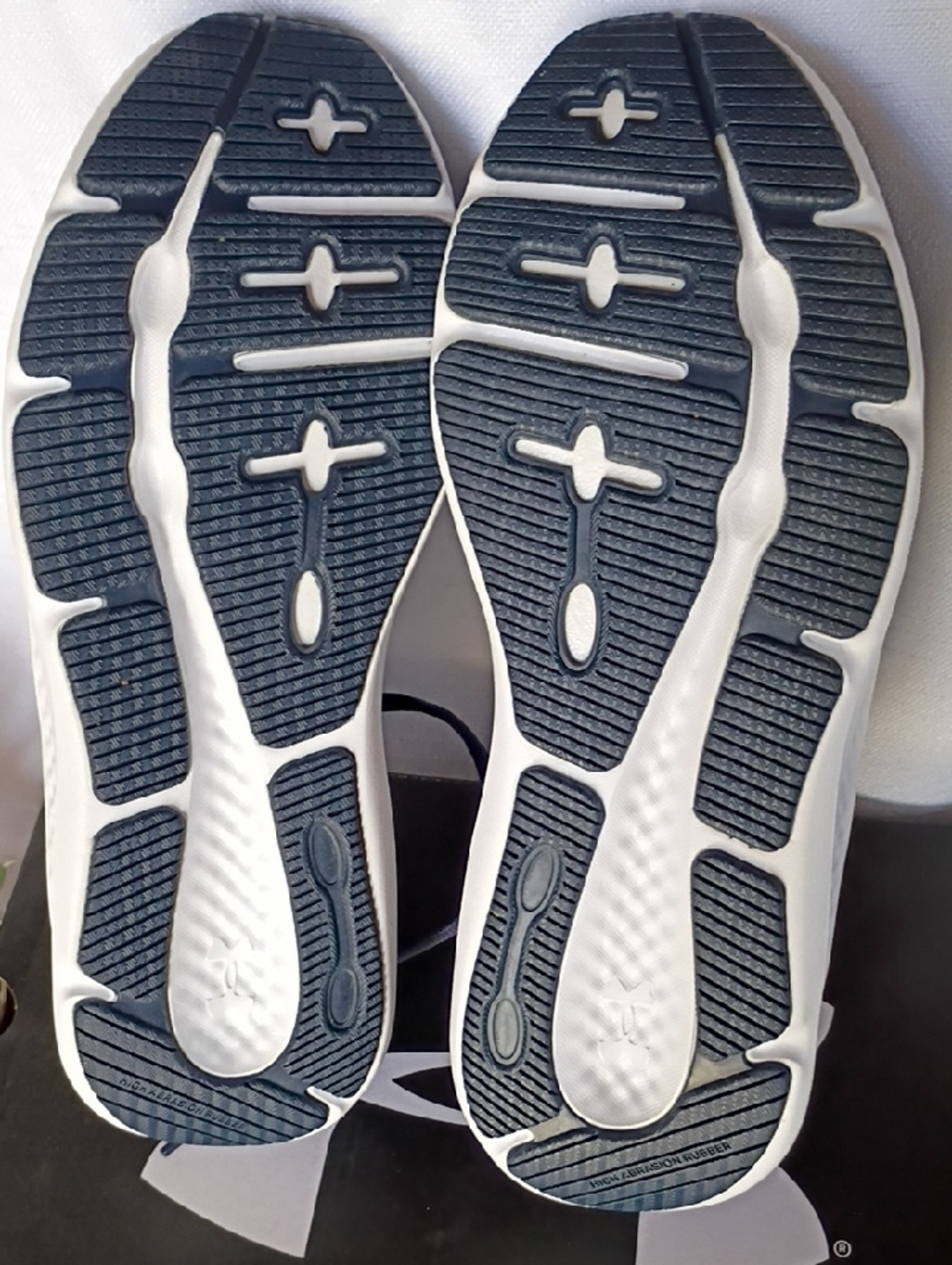 Under Armour Men's Charged Pursuit 3 Navy and White Athletic Sneakers Size 8.5 - Picture 6 of 8